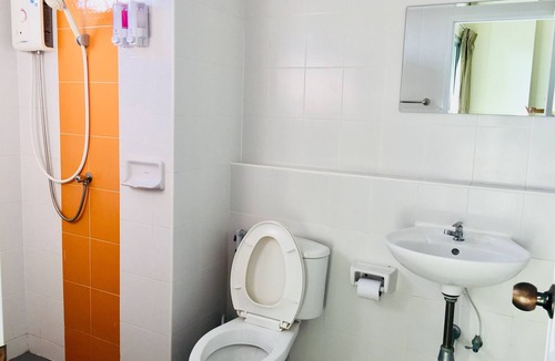 Ban Suan Hotel | Thani Residence