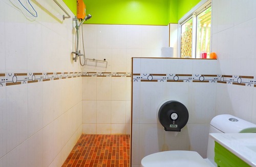 Tha Sala Hotel | Tharadol Beach Resort