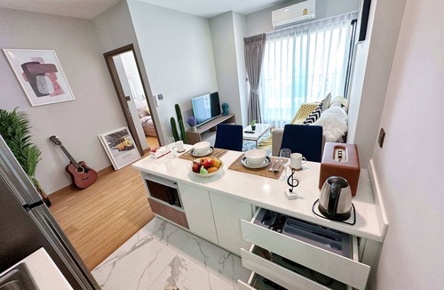 Chang Khlan Apartment | The Astra Sky River ChIang Mai