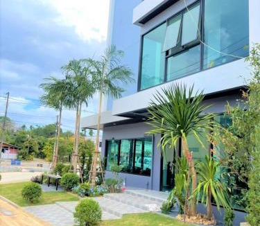Trang Hotel | The Bliss Boutique Hotel