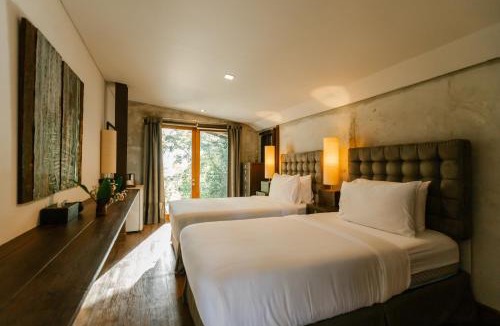 Na Chom Thian Resort | The Farmhouse at Polo Escape