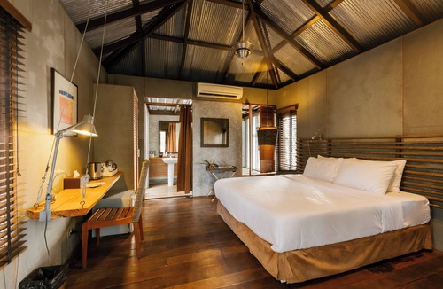 Na Chom Thian Hotel | The Farmhouse at Polo Escape