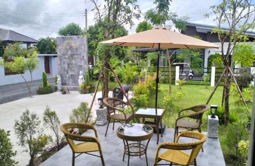 Luang Nuea Villa | The garden pool villa resort at Doi Saket