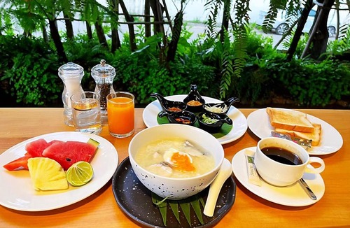 Thung Song Hotel | The Gold Living Life