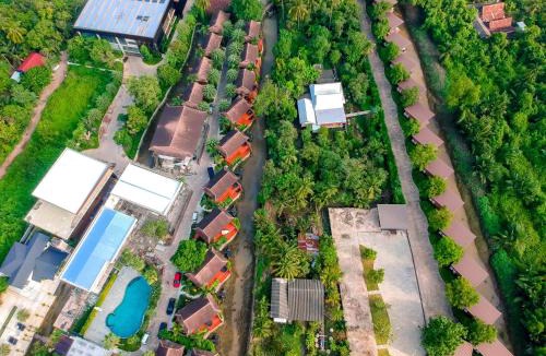 Samut Songkhram Resort | The Grace Amphawa