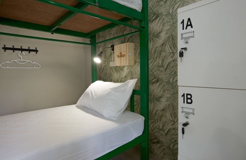 Ko Chang Hostel | The Habitat Hostel Koh Chang
