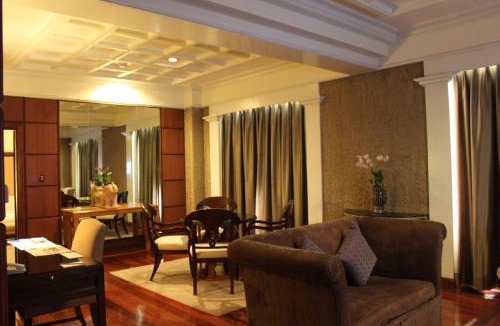 Nai Mueang Hotel | The Imperial Hotel & Convention Centre Korat