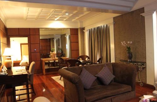 Nai Mueang Hotel | The Imperial Hotel & Convention Centre Korat