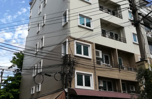 Embassy District Hotel | The Inn Saladaeng