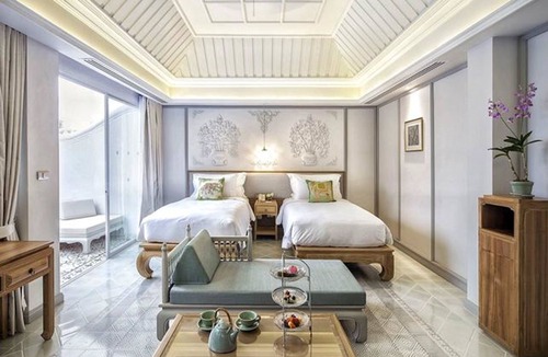 Old City Hotel | The Inside House