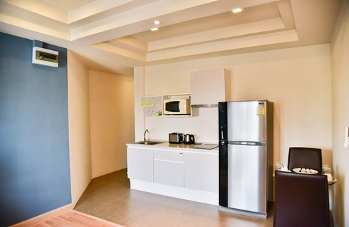 Khlong Tan Apartment | The Kaze 34 Hotel and Serviced Residence