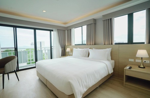 Ban Bang Saen Hotel | The Kite Hotel Bangsaen by Koko