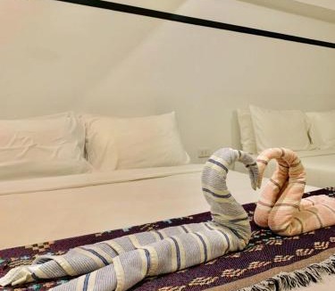 Chana Songkhram Hostel | The Local Heritage Loft Mansion