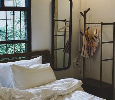Talat Hostel | The Ordinary 8