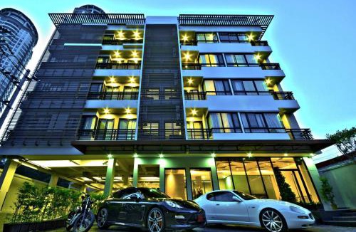 Sathorn Apartment | The Present Sathorn