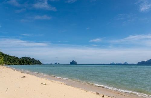 Ko Kradan Resort | The Reef Resort