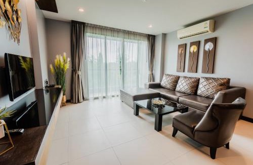 Bang Tao Apartment | The Regent Bangtao Apartments gorgeous view of the jungle