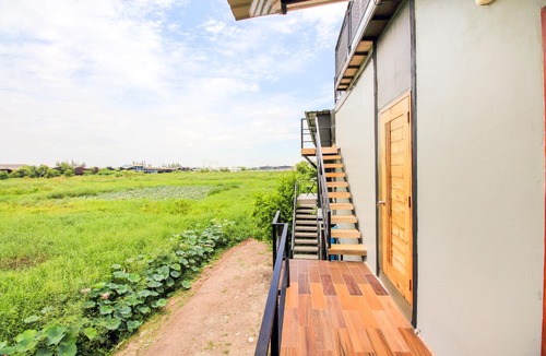 Khlong Sam Prawet Hotel | The Resort Romklao