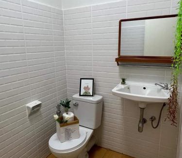 Nong Kwai Apartment | The Room