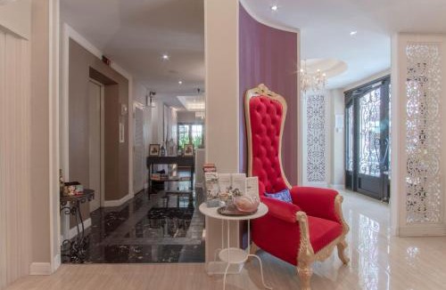 Bang Lamphu Lang Hotel | The Star of Sathorn