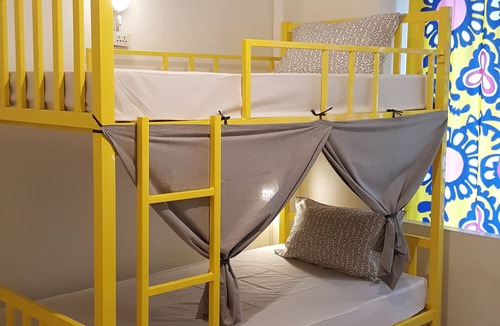 Bang Kra So Hostel | The Sugar Hostel