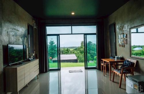Lom Kao Resort | The Sunnery Ville