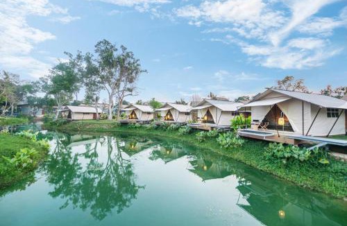 Song Phi Nong Resort | The Tree Riverside Resort Kaeng Krachan