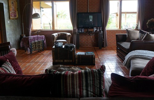 Chiang Dao Hotel | The Wes Village
