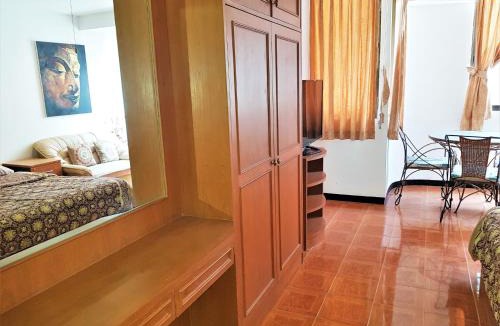 Jomtien House | Thepthip Mansion Pattaya 5th floor studio apartment