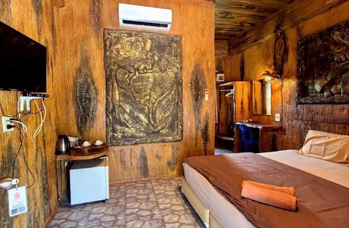 Tha Khoei Hotel | Timberland and Fruit Resort