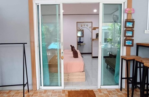 Koh Lan Bed & Breakfast | Toonja kohlarn
