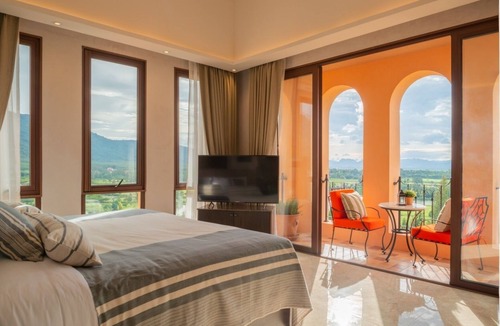 Pong Ta Long Hotel | Toscana Valley Castello Della Valley