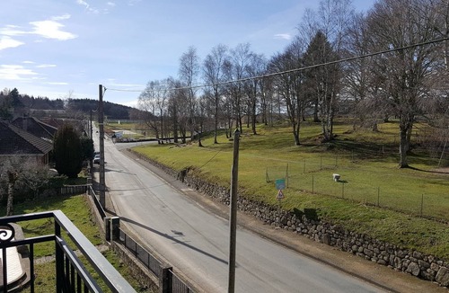 Crocq Apartment | Tower View Apartment creuse, crocq