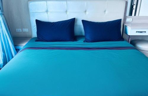 Nong Pa Khrang Apartment | Treasure Condo swimming Wifi cooking