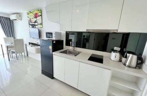 Central Pattaya Apartment | TRENDY Studio in City Center Residence
