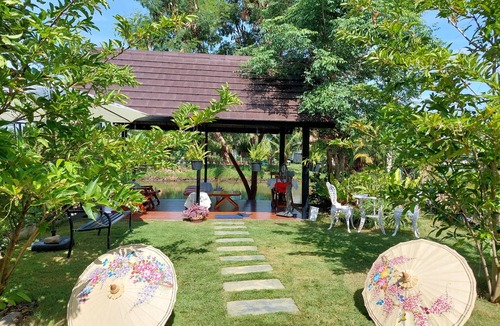 Doem Bang Villa | Tung Na Pa Suan Farmstay
