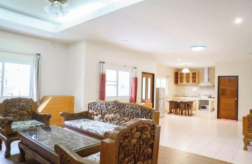 Si Racha Apartment | Two Fifty Nine Resort 259 รีสอร์ต