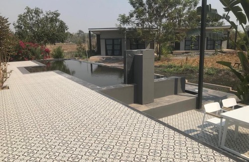 Sakhrai Bed & Breakfast | Udon Farm Fun Homestay with swimming pool