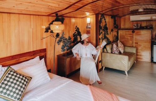 Sai Yok Resort | UHAUS Train Cabin Resort