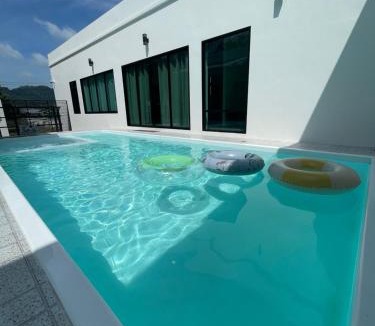 Hat Yai Villa | Uncle Aud's Pool Villa near Hatyai City