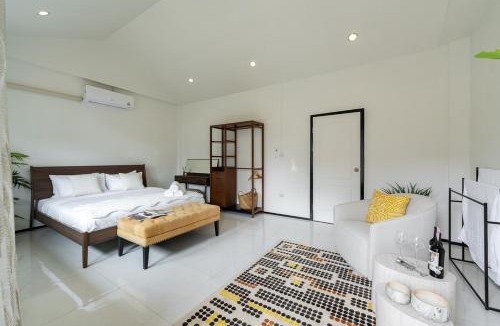 Chang Moi House | URBAN HOUSE I Prime Location I 6 Bedrooms I Old Town I Daily Housekeeping
