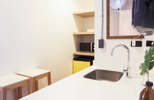Chong Nonsi Hostel | Vann Bangkok Boutique House
