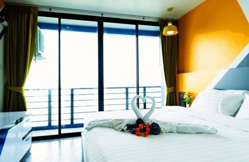 Ban Chang Apartment | Vibrant Rayong Beach only 5 mins to Phala Beach