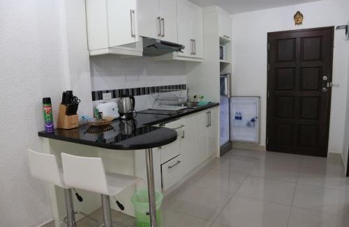 Pattaya Bay Apartment | View Talay 6 Suite Apartments