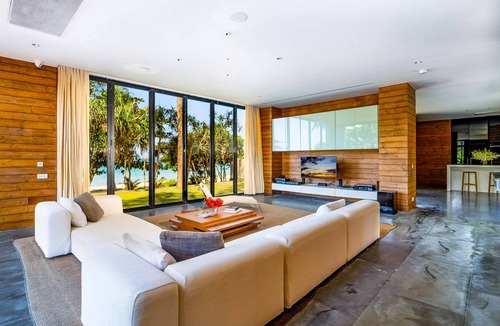 Khok Kloi Villa | Villa ∙ 5 bedrooms ∙ 14 guests