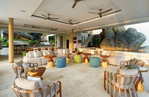Choeng Mon Villa | Villa ∙ 7 bedrooms ∙ 14 guests