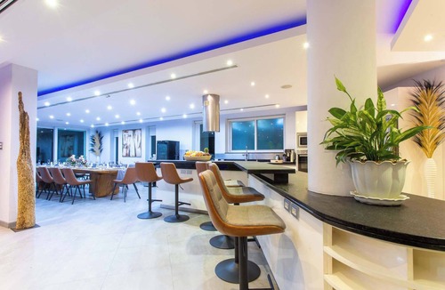 Cherngtalay Villa | Villa Beyond 9 Bedrooms Seaview - Full Services