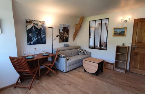Honfleur Apartment | Villa Edelweiss