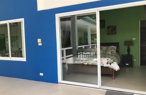 Thong Krut House | Villa helene dans cocoteraie