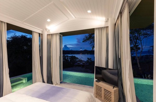 Choeng Mon Resort | Villa Ko Mat - Two Bedroom Resort, Sleeps 5